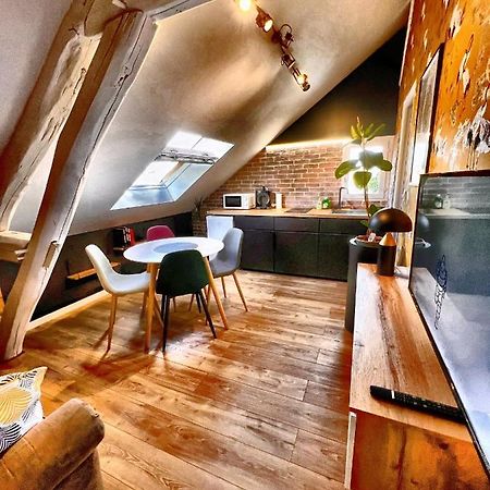Appartement T2 Quartier Calme / Parking Gratuit Saint-Julien-les-Villas 外观 照片