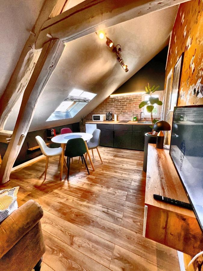 Appartement T2 Quartier Calme / Parking Gratuit Saint-Julien-les-Villas 外观 照片